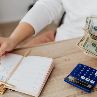 Como aplicar os princípios de Provérbios no seu planejamento financeiro